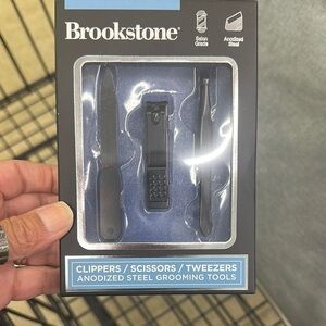 Brookstone Black Grooming Kit